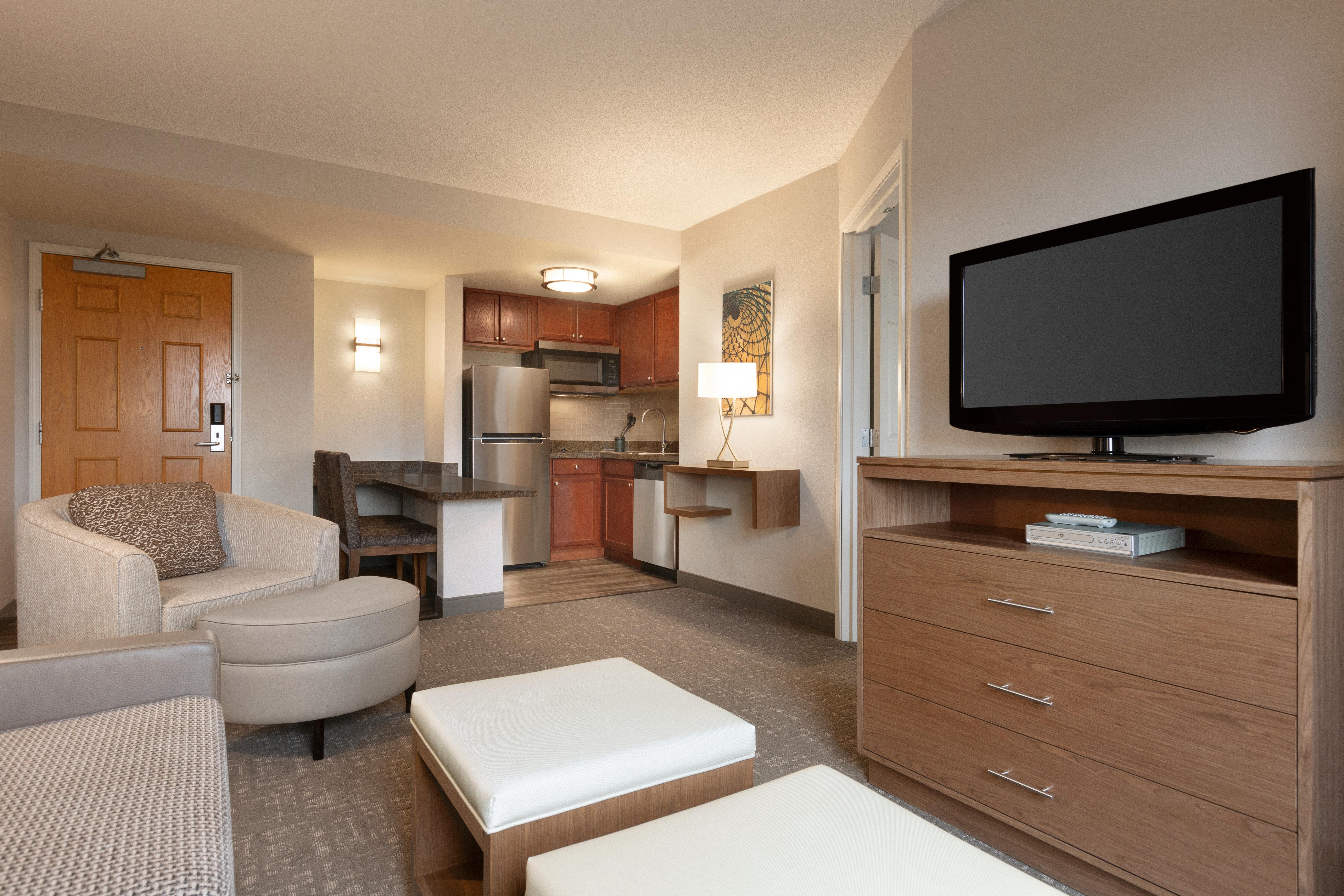 Staybridge Suites Tampa East- Brandon By Ihg Mango Exteriör bild