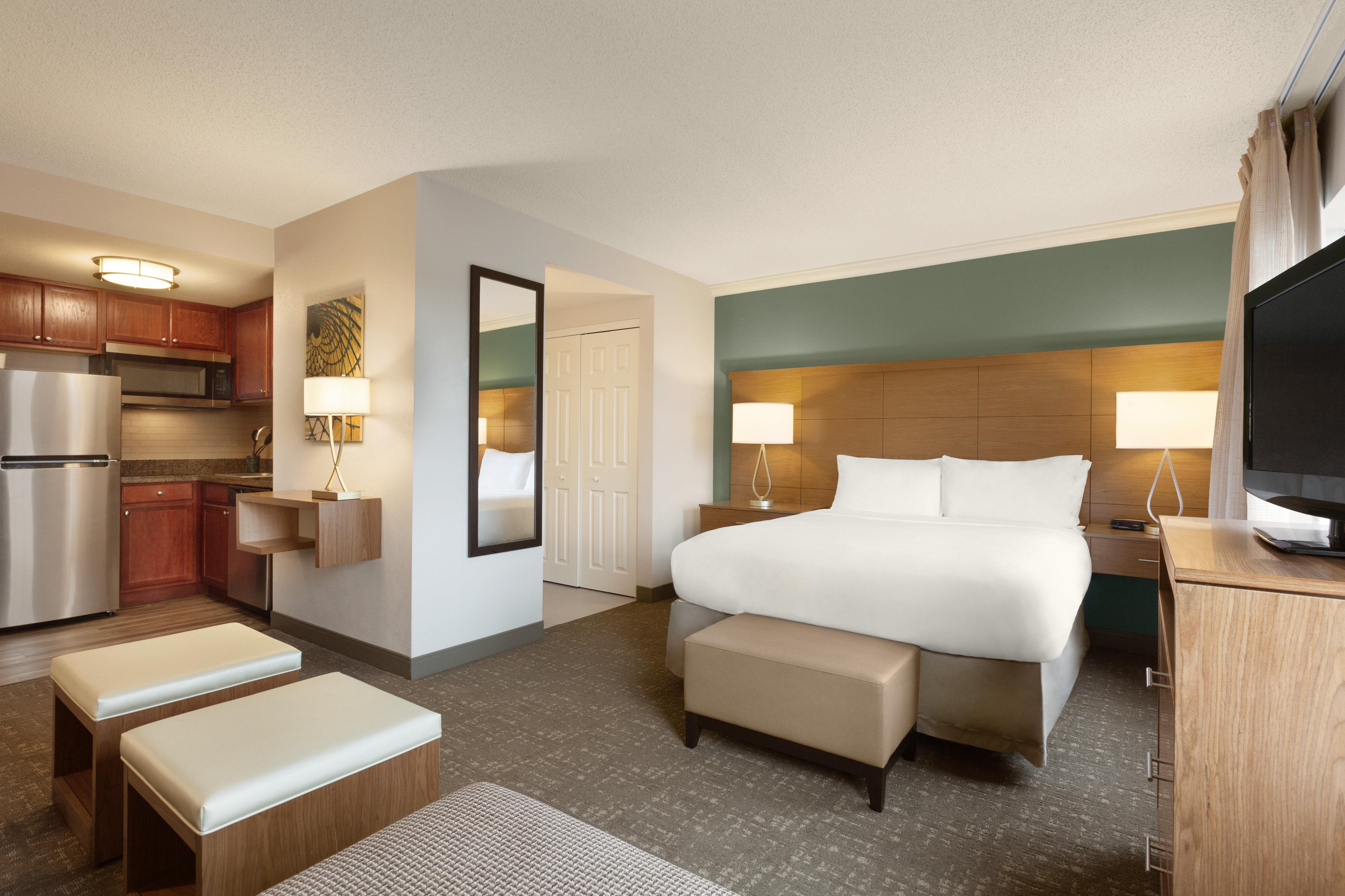 Staybridge Suites Tampa East- Brandon By Ihg Mango Exteriör bild